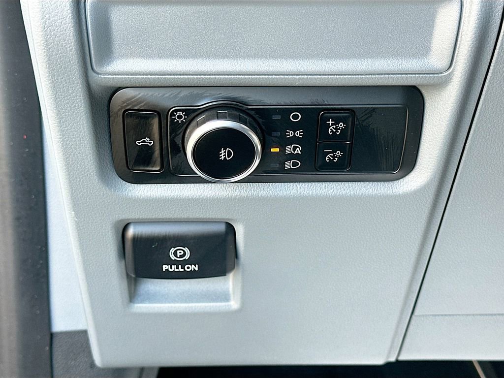 Used 2024 Ford F150 XLT image 10