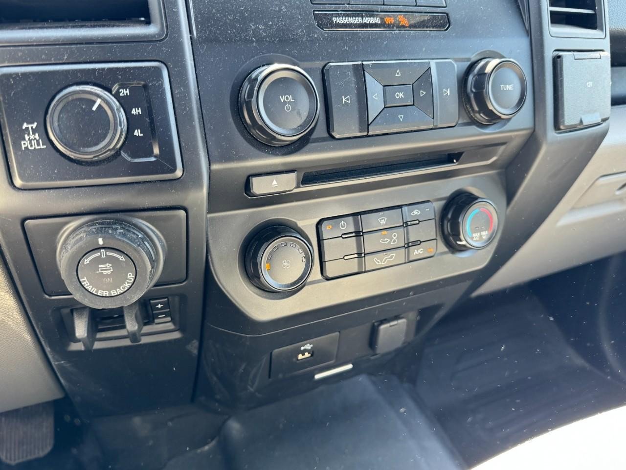 Used 2018 Ford F150 XL w/ Equipment Group 101A Mid AWD/4WD image 16