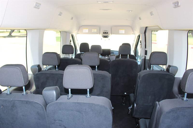 Used 2023 Ford Transit 350 XLT RWD image 12