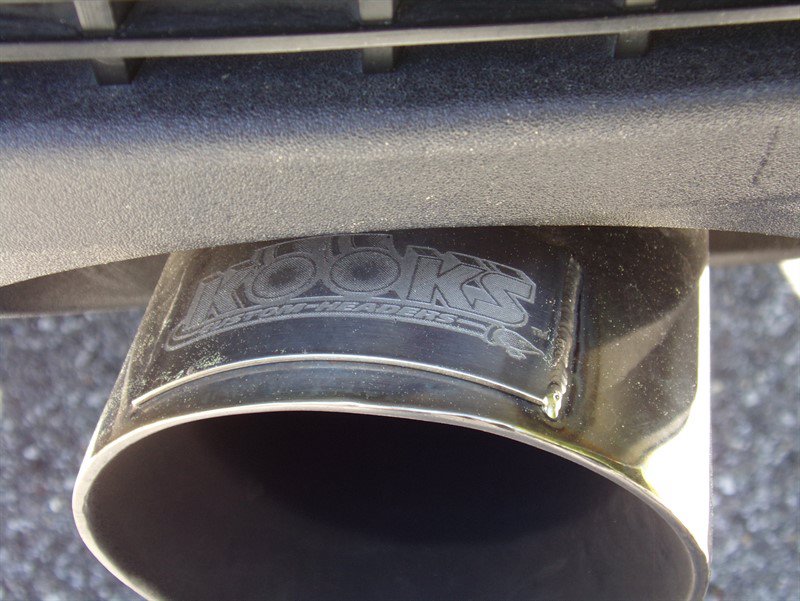 Used 2010 Chevrolet Camaro SS RWD image 13