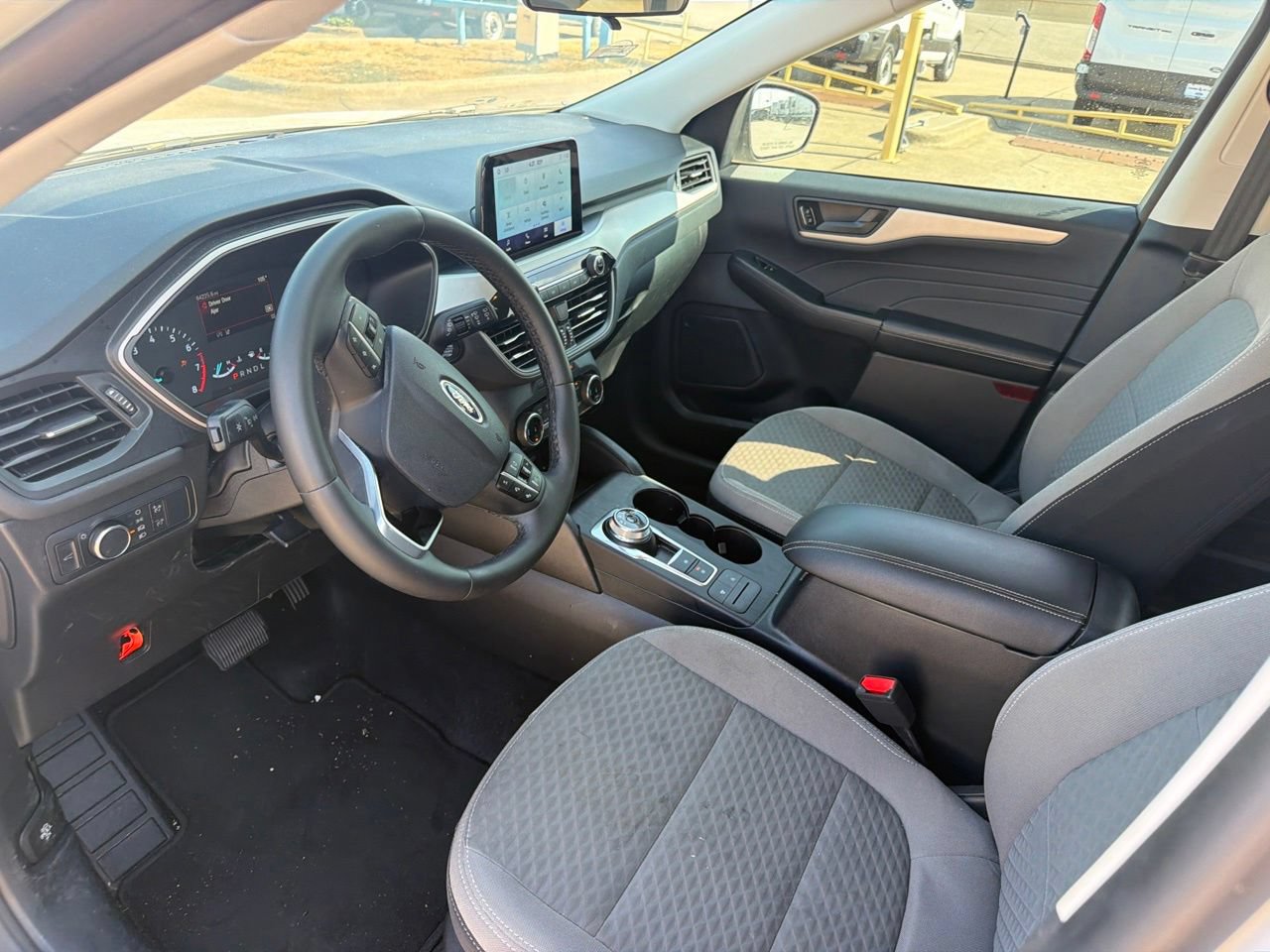 Used 2022 Ford Escape SE w/ Convenience Package FWD image 21