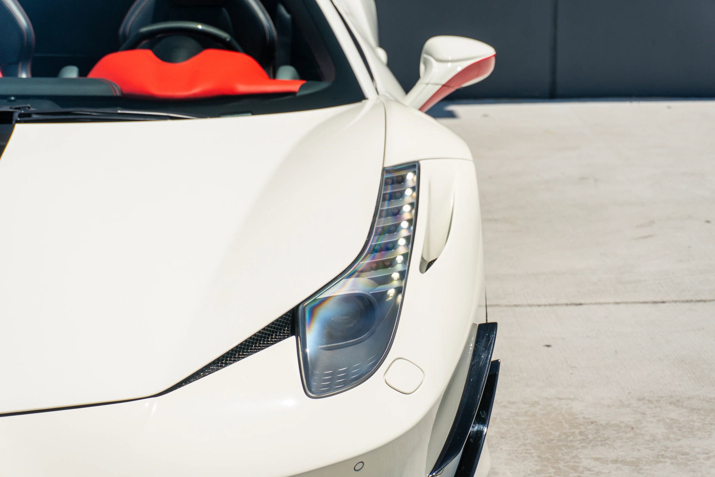 Used 2014 Ferrari 458 Spider RWD image 31