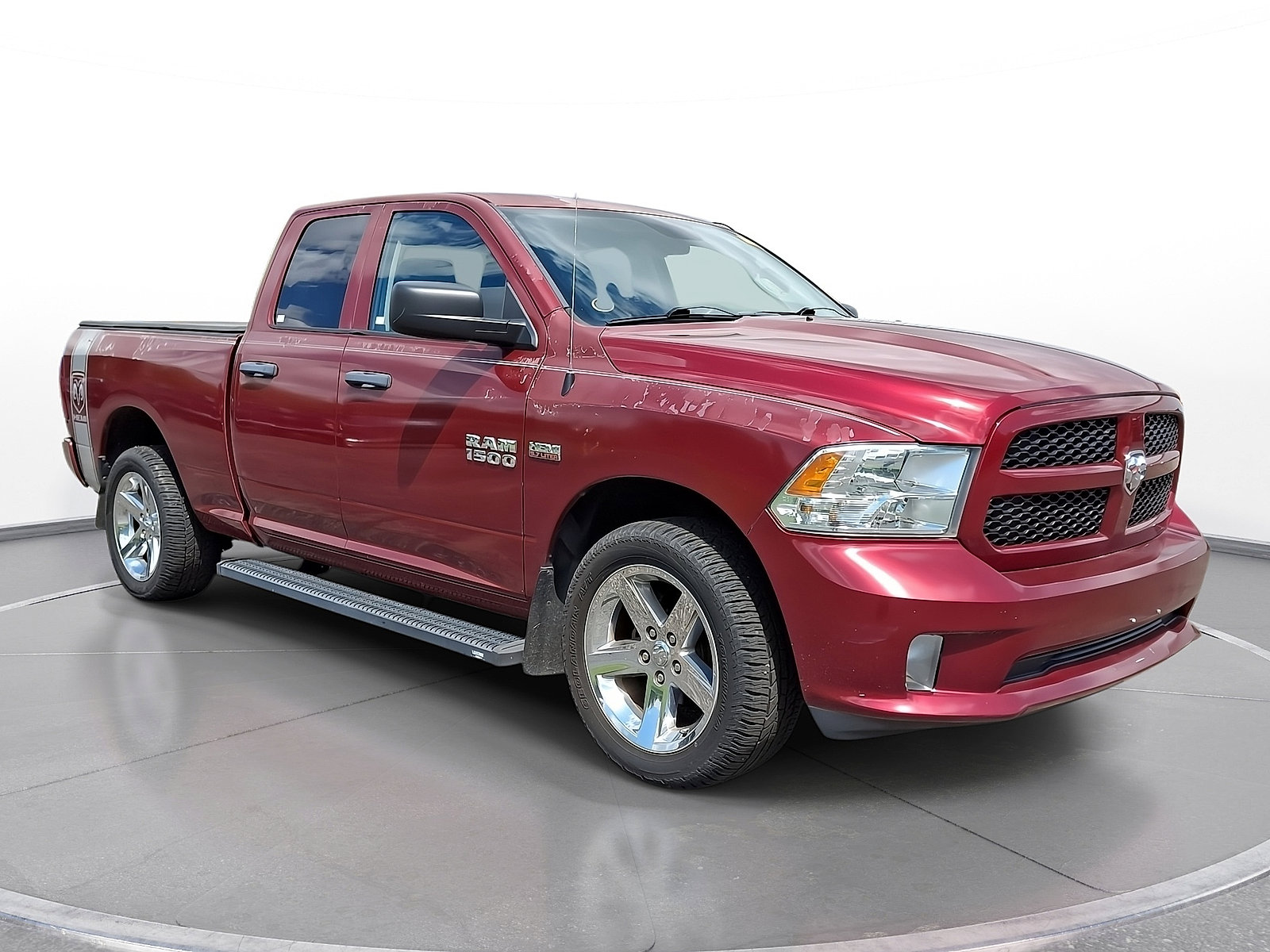Used 2014 RAM 1500 Express AWD/4WD image 1