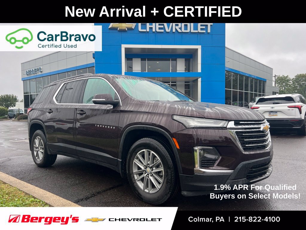 Certified 2023 Chevrolet Traverse LT AWD/4WD image 1
