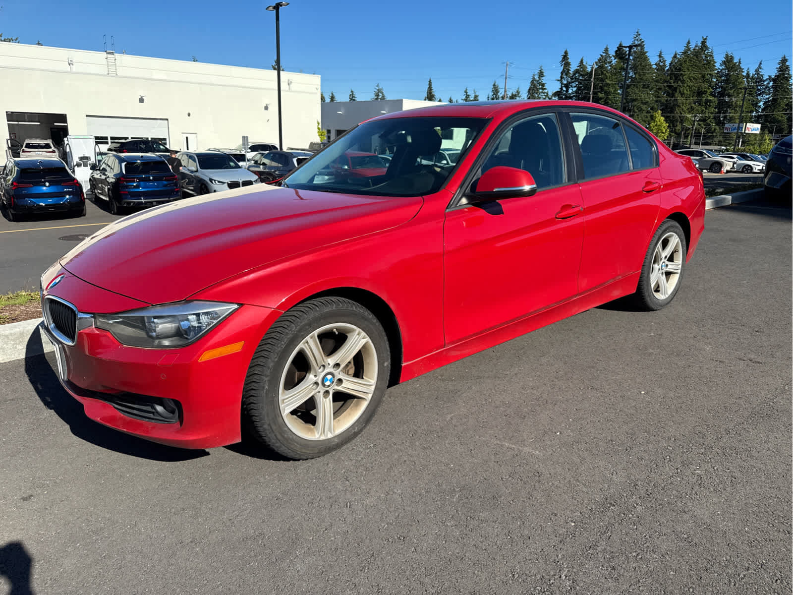 Used 2015 BMW 328i xDrive Sedan AWD/4WD image 3