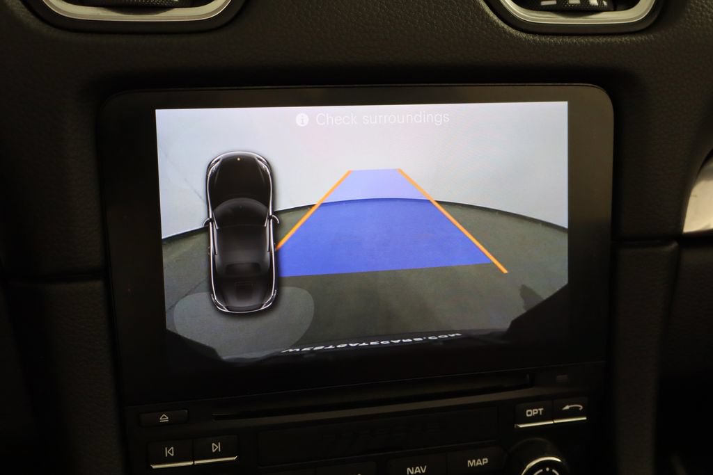 Used 2019 Porsche 718 Boxster RWD image 37