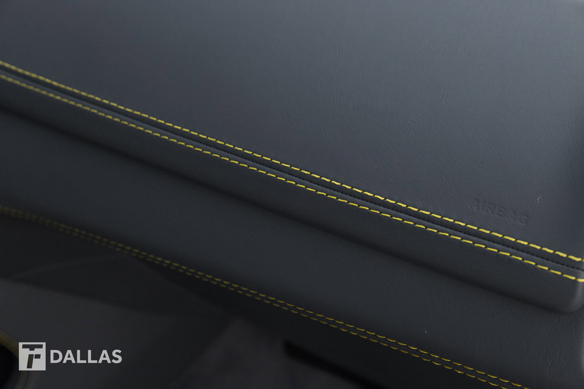 Used 2021 Aston Martin DBX image 38