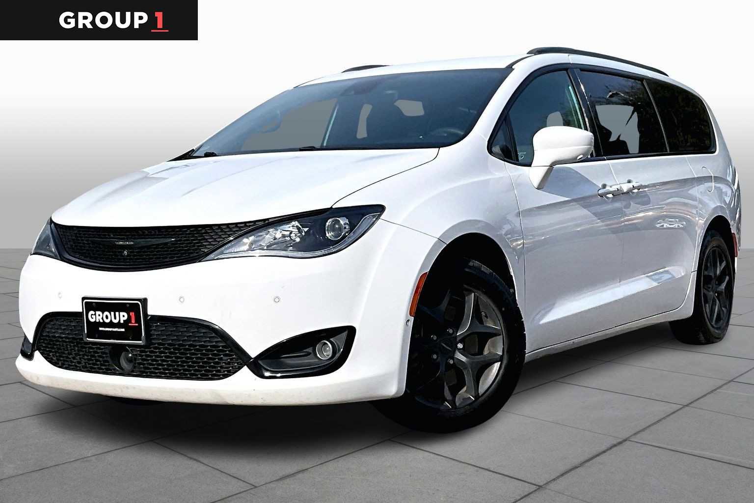 Used 2018 Chrysler Pacifica Touring-L Plus w/ Advanced Safetytec Group video 1