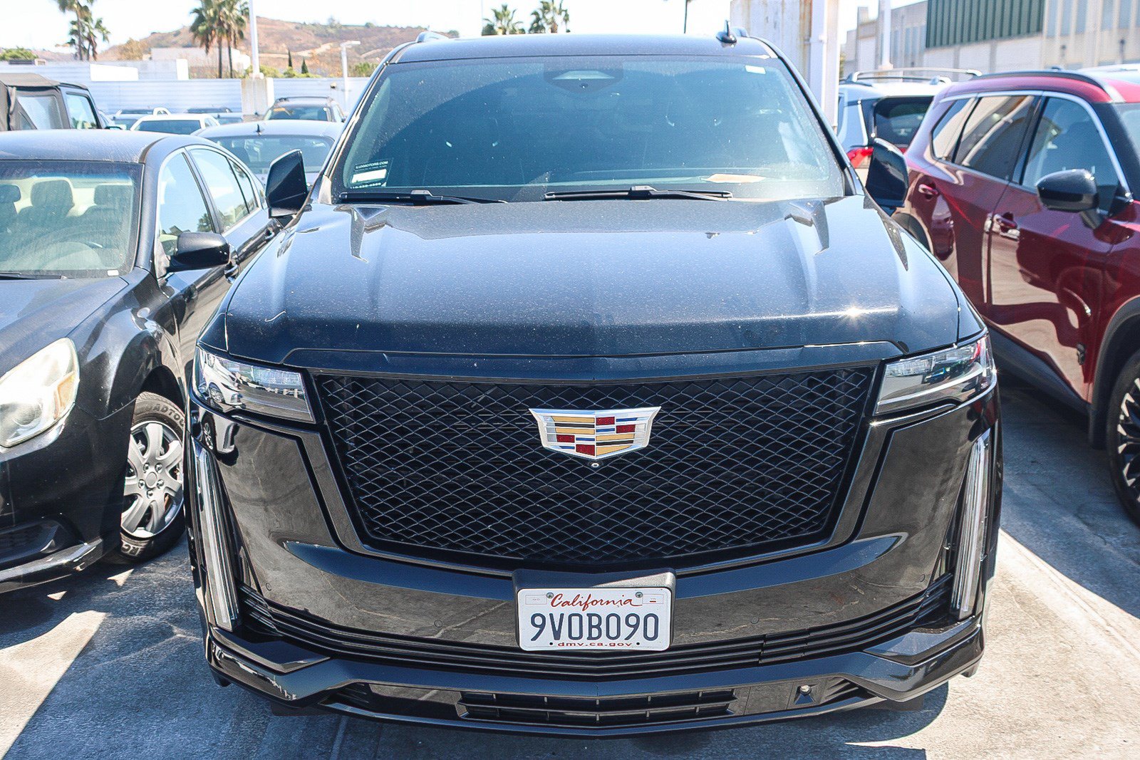 Used 2021 Cadillac Escalade Sport w/ Driver Assist Tech Package AWD/4WD image 3