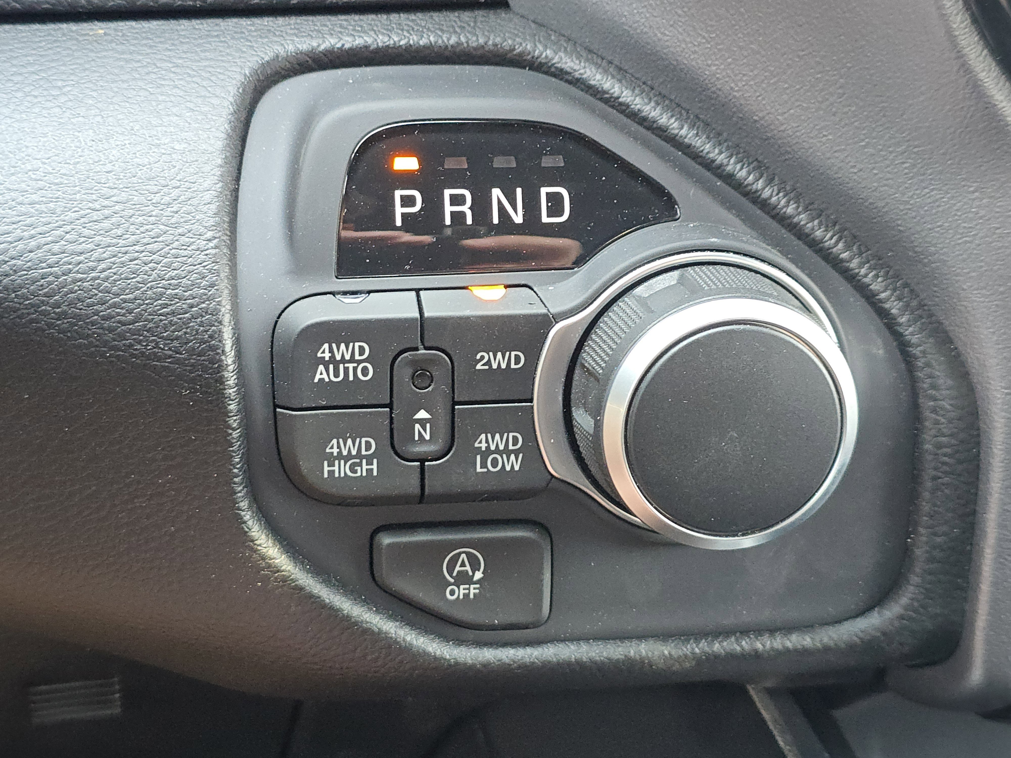 New 2025 RAM 1500 Big Horn AWD/4WD image 31