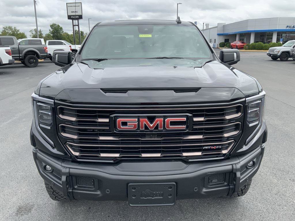 New 2025 GMC Sierra 1500 AT4X image 3