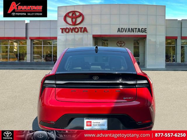 Used 2025 Toyota Prius Plug-In Hybrid w/ Limited Premium Package FWD image 8
