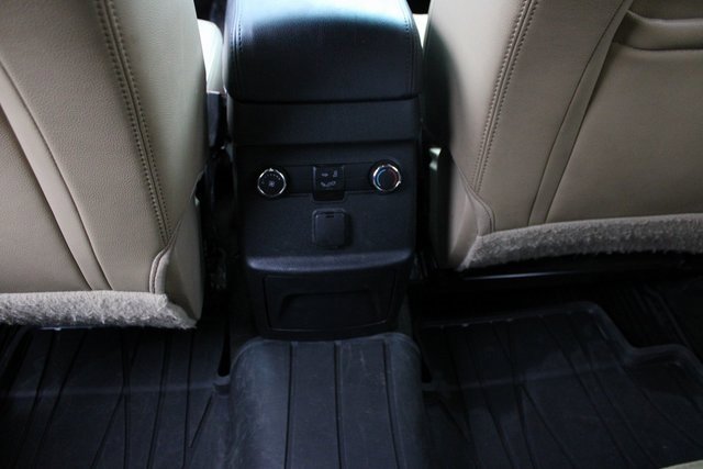 Used 2016 Ford Explorer XLT w/ Equipment Group 202A image 33