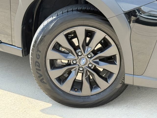 Used 2025 Subaru Outback Onyx Edition AWD/4WD image 2