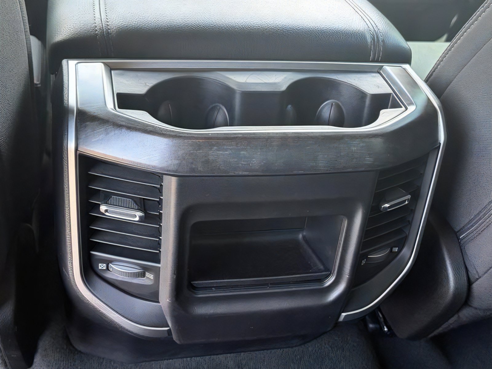 Used 2019 RAM 1500 Big Horn RWD image 14