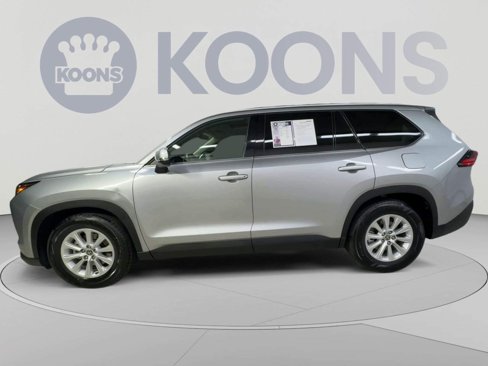Used 2025 Toyota Grand Highlander FWD image 7