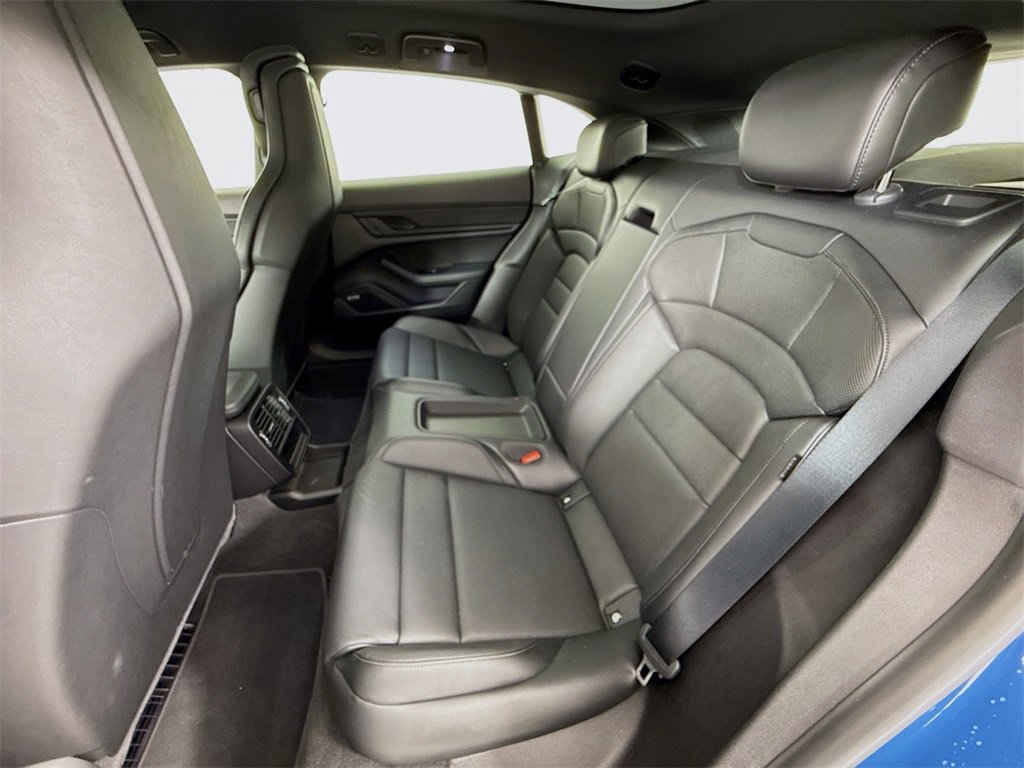 Used 2022 Porsche Taycan 4 Cross Turismo image 23