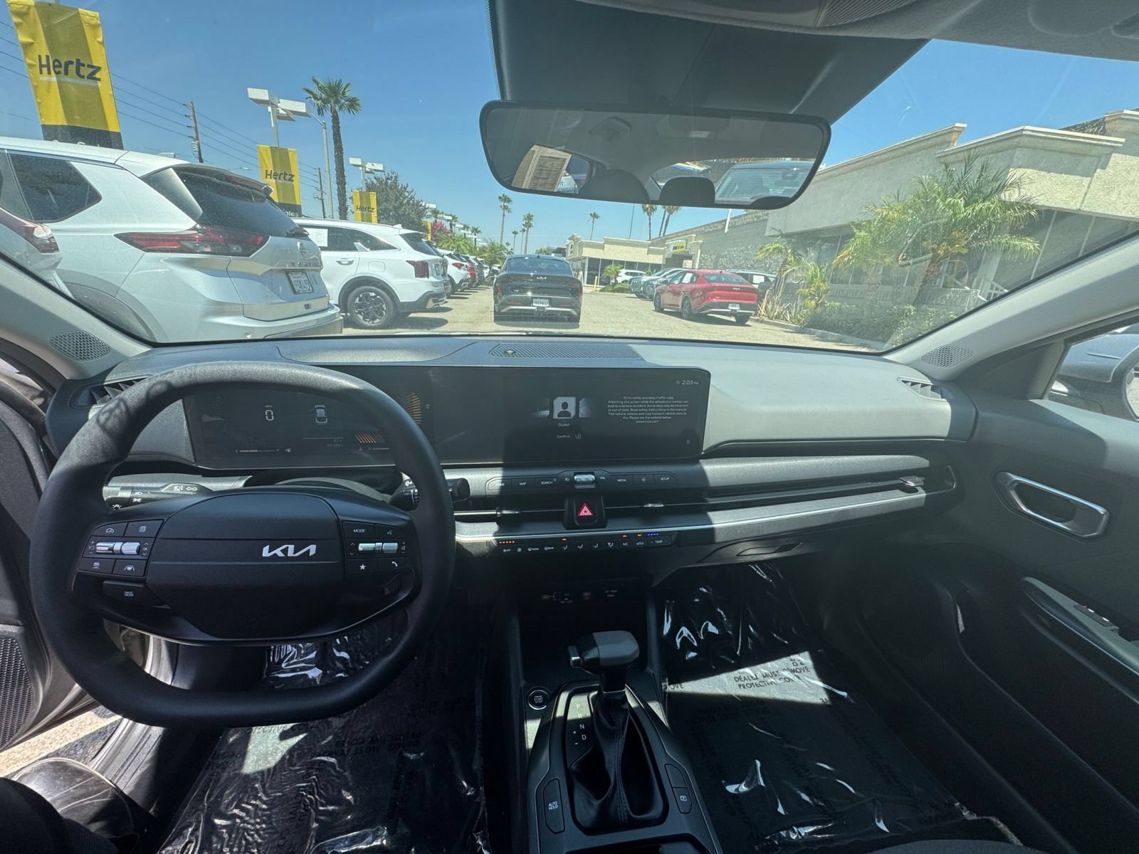Used 2025 Kia K4 FWD image 31