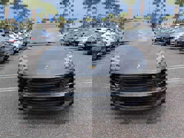 Used 2021 Porsche Macan S w/ Premium Package image 3