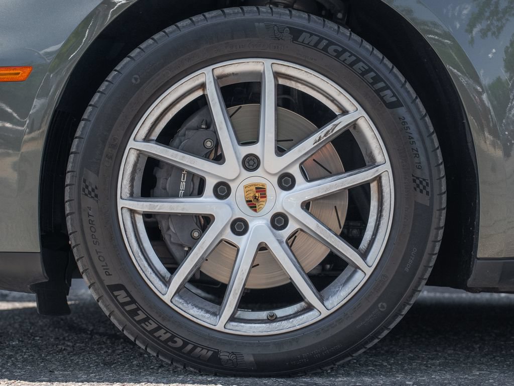 Used 2025 Porsche Panamera 4 AWD/4WD image 12