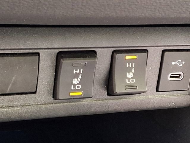 Used 2023 Toyota Corolla Cross XLE w/ Convenience Package AWD/4WD image 23