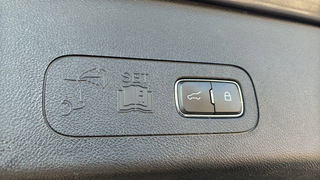 Used 2023 Lincoln Aviator Reserve w/ Equipment Group 201A image 37