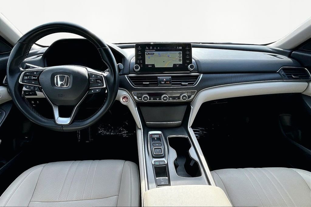 Used 2022 Honda Accord Touring image 5