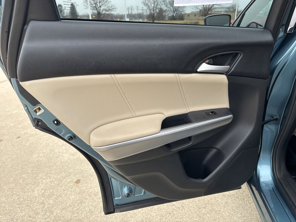 Used 2014 Honda Crosstour EX-L image 19