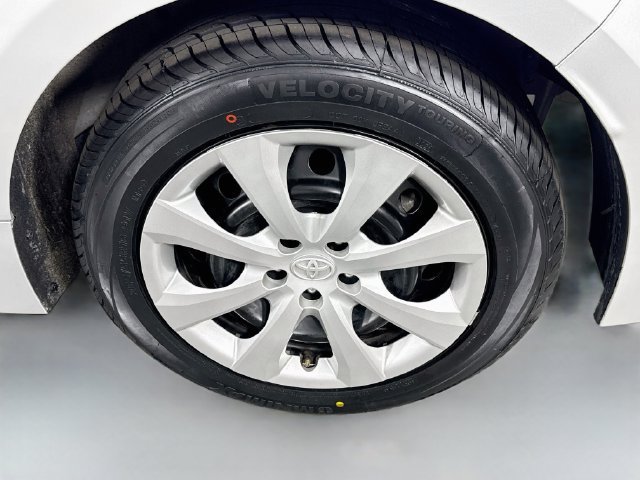 Certified 2024 Toyota Corolla LE FWD image 30