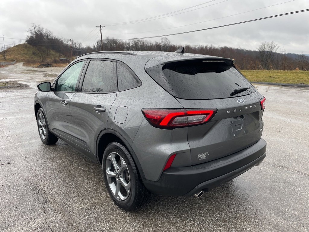 Used 2025 Ford Escape ST-Line image 7