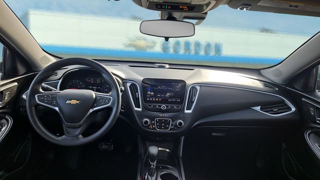 Used 2023 Chevrolet Malibu LT image 15