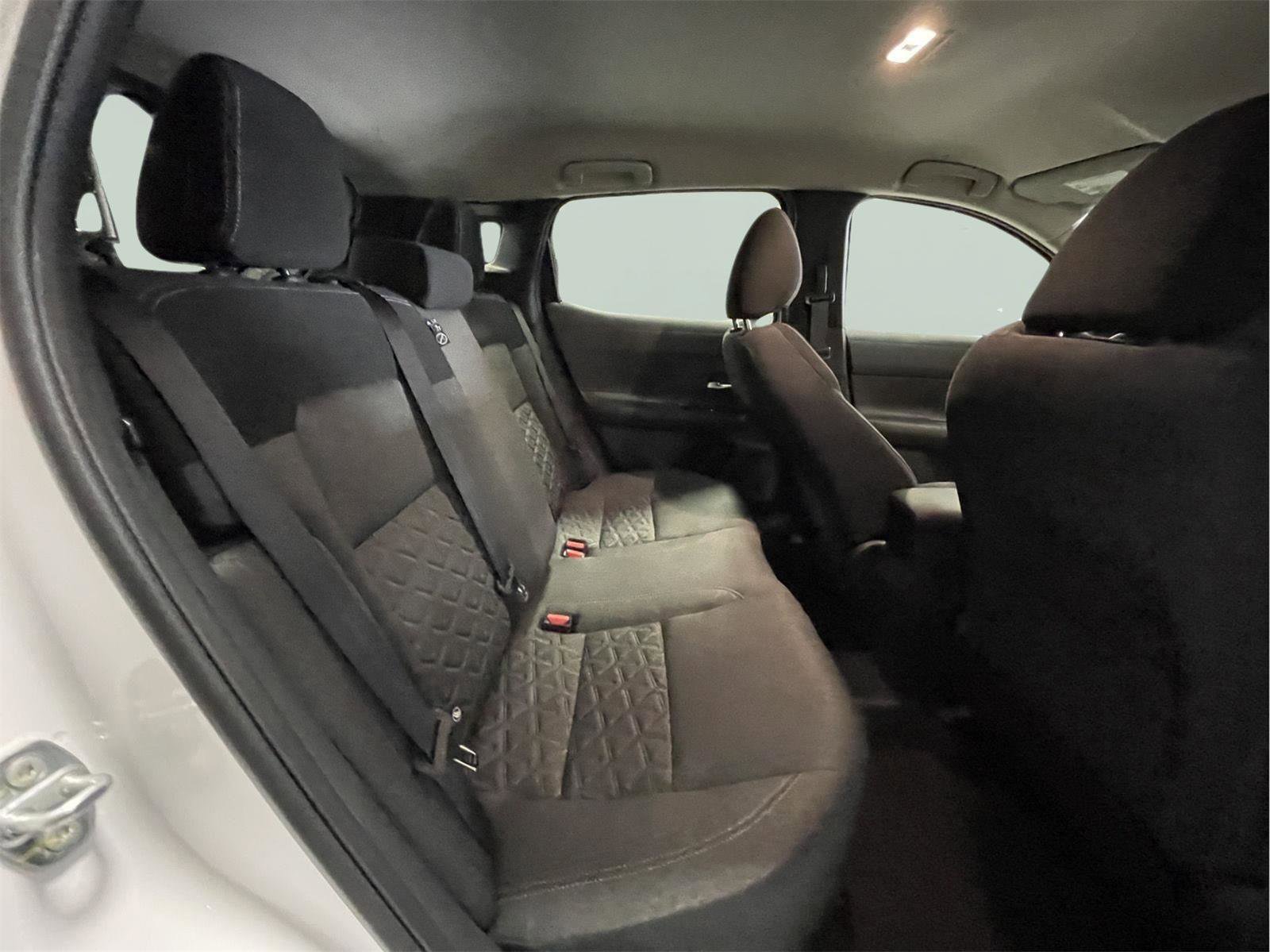 Used 2025 Nissan Kicks SV image 18