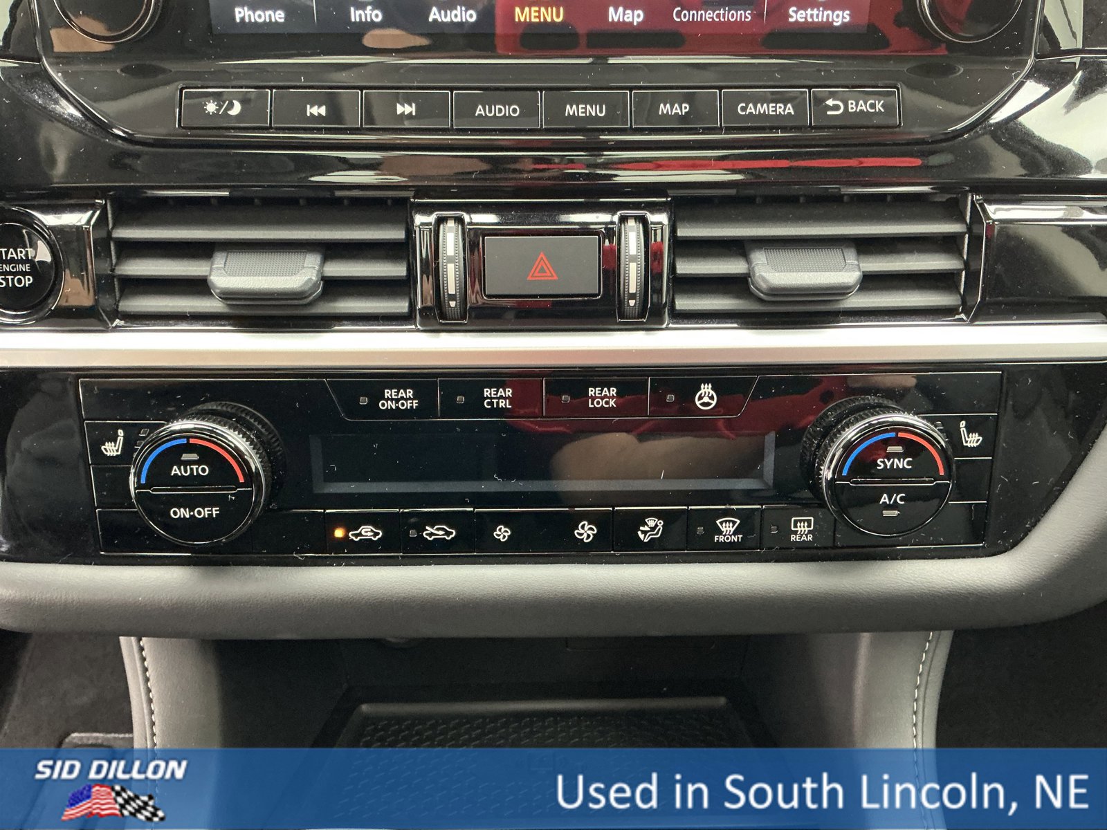 Used 2025 Nissan Pathfinder SL w/ SL Premium Package image 12