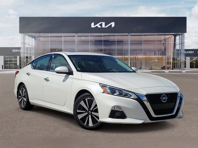 Used 2021 Nissan Altima 2.5 SL FWD image 1