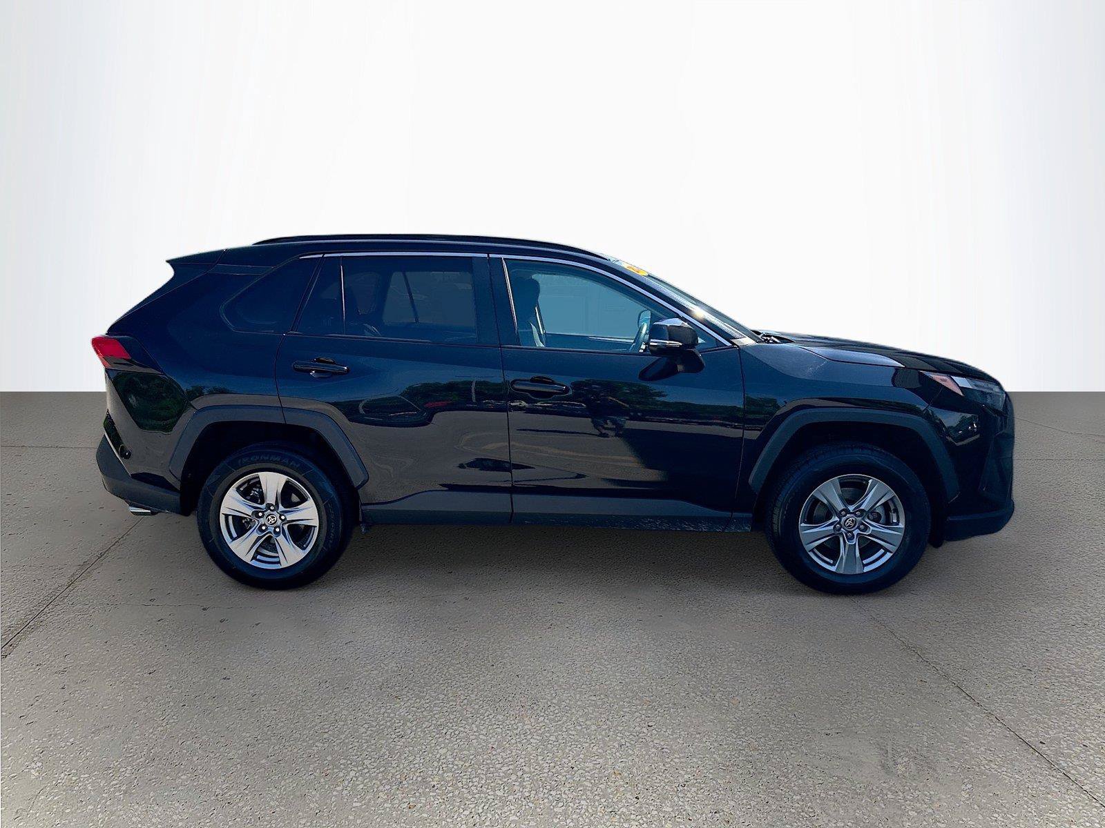 Used 2024 Toyota RAV4 XLE w/ Weather Package AWD/4WD image 3