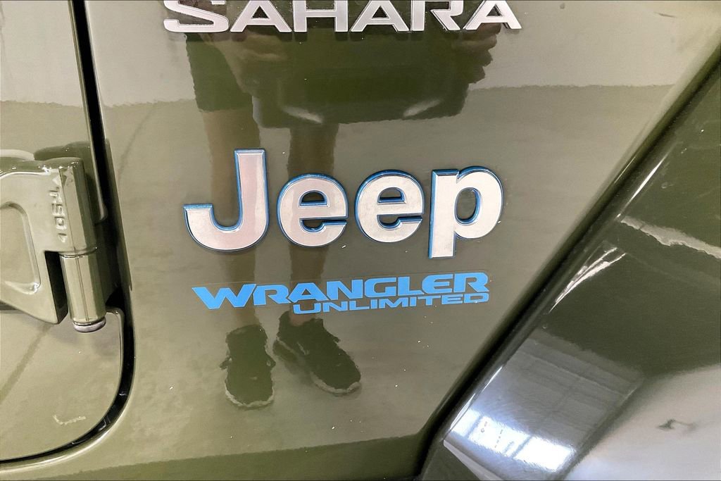 Used 2021 Jeep Wrangler Unlimited Sahara w/ Safety Group image 38