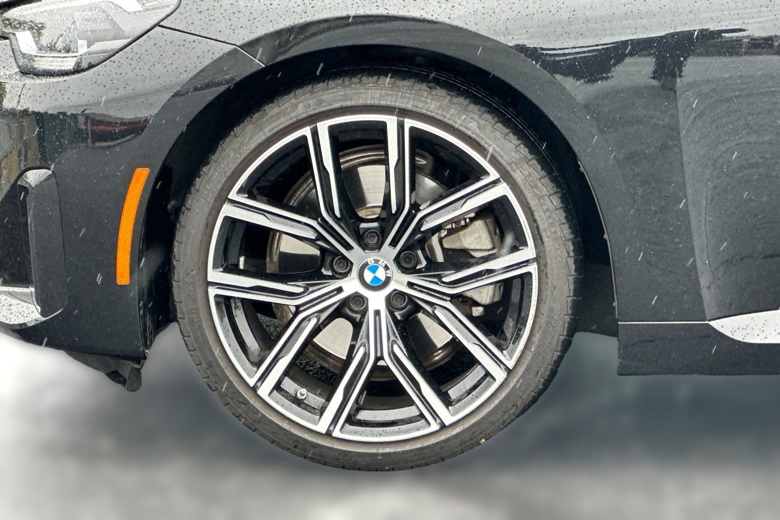 Used 2023 BMW 230i Coupe w/ Convenience Package RWD image 12