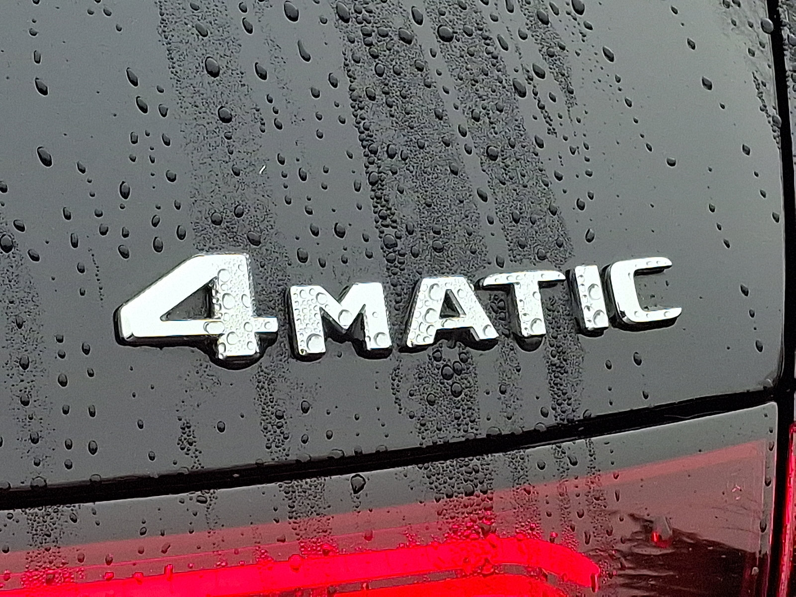 Certified 2025 Mercedes-Benz GLC 300 4MATIC image 32