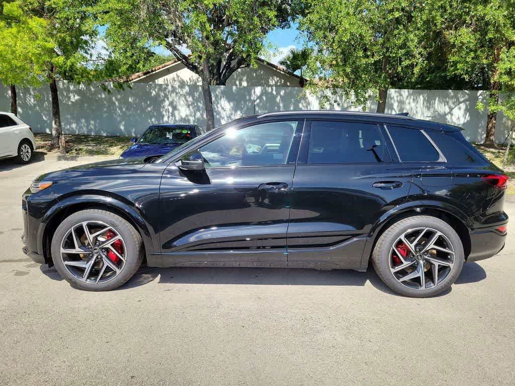 New 2027 Audi SQ6 e-tron Prestige AWD/4WD image 11