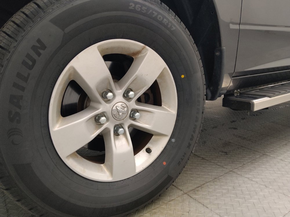 Used 2018 RAM 1500 Express AWD/4WD image 31