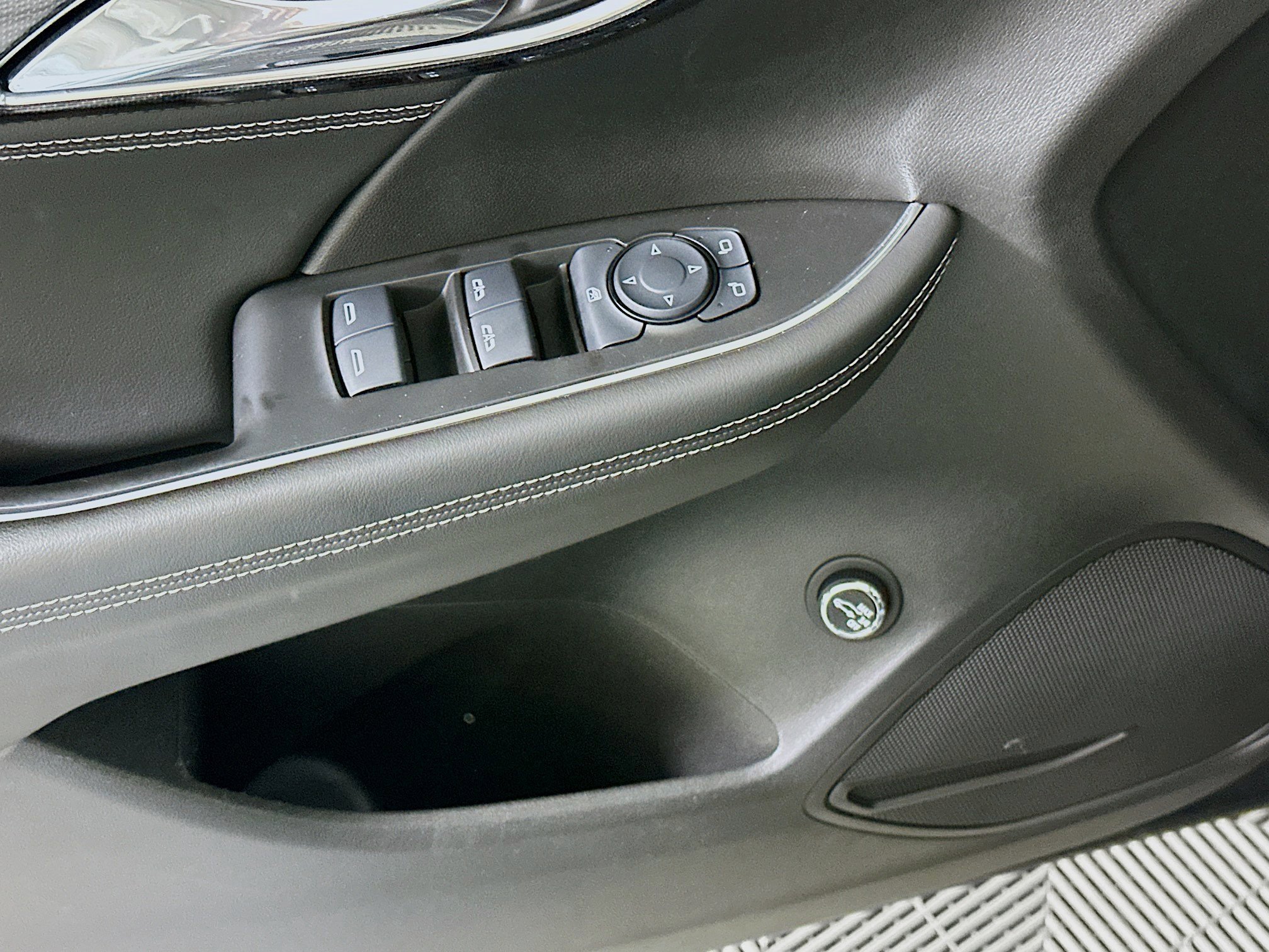 Used 2022 Buick Envision Preferred image 15