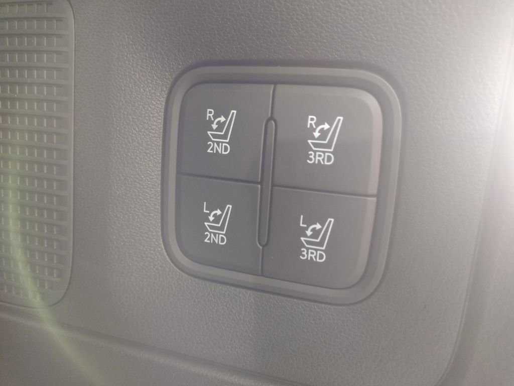 New 2026 Hyundai Ioniq 9 Calligraphy image 18