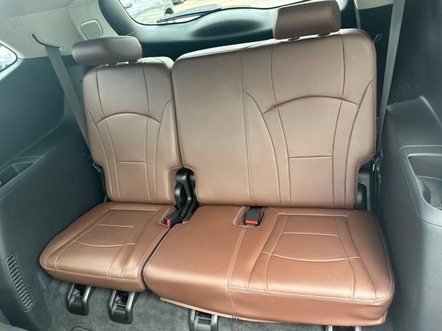 Used 2021 Buick Enclave Avenir w/ Avenir Technology Package AWD/4WD image 55