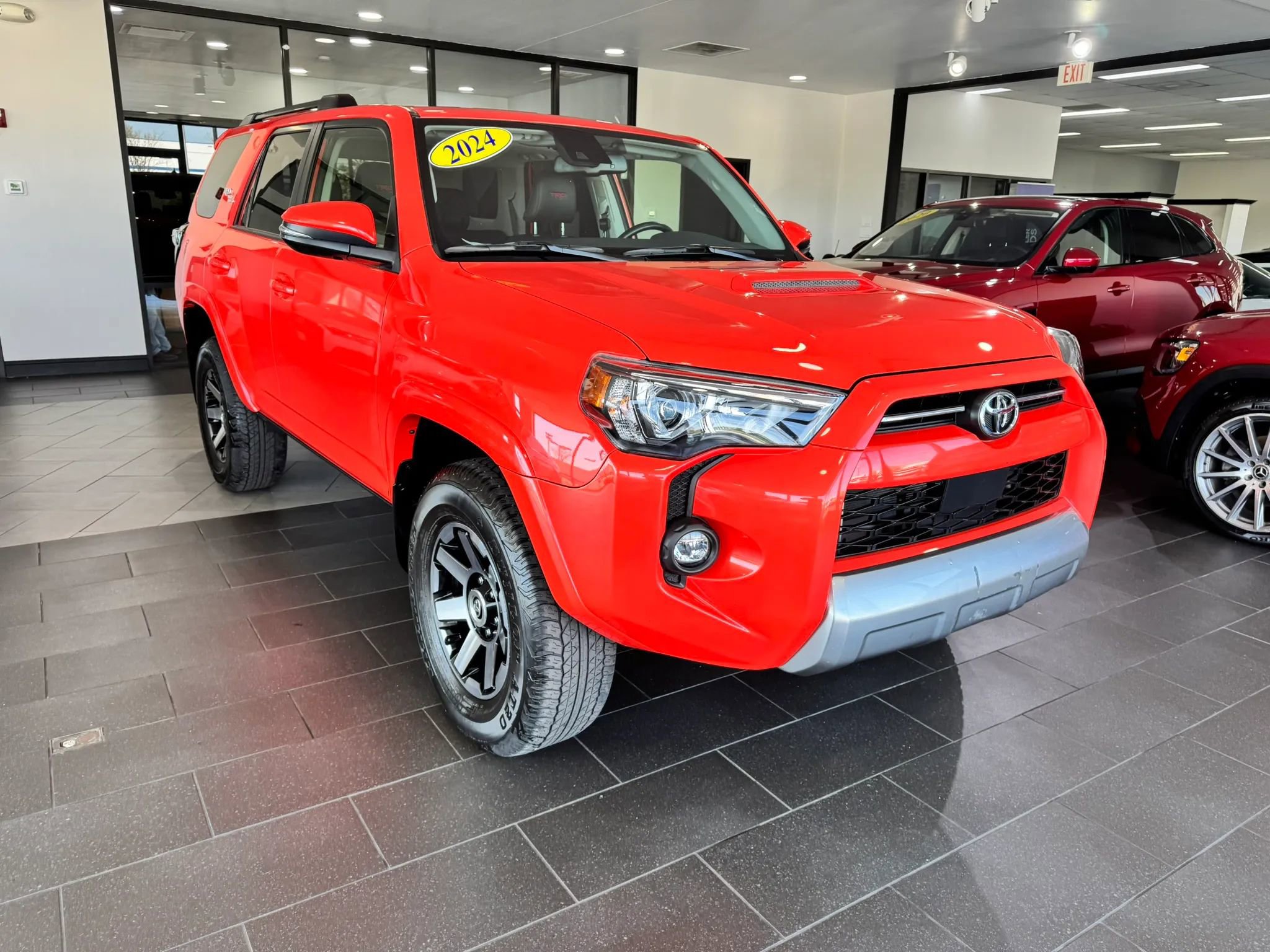 Used 2024 Toyota 4Runner TRD Off-Road Premium w/ Moonroof Package AWD/4WD image 7