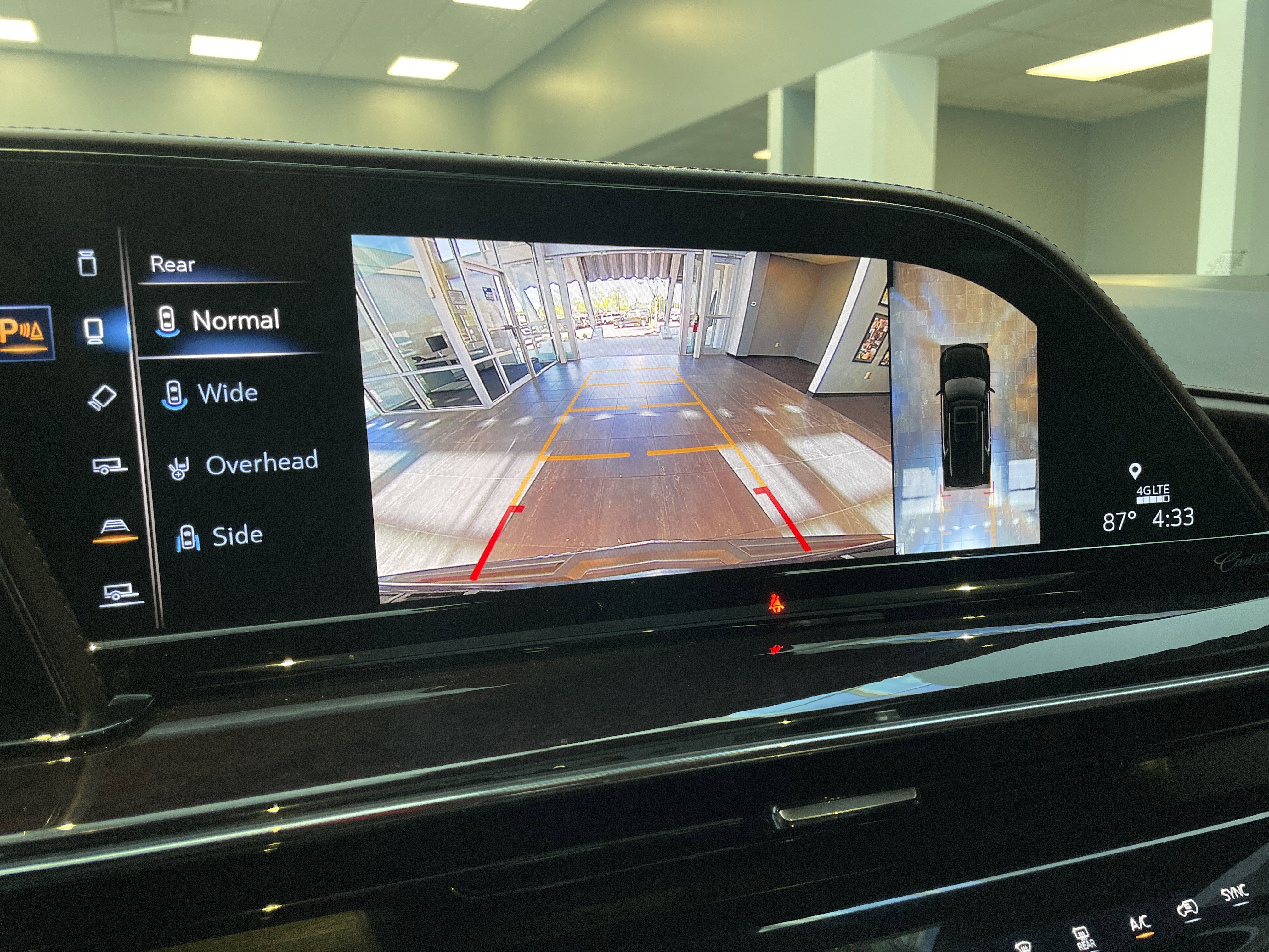 Used 2021 Cadillac Escalade Sport Platinum image 32