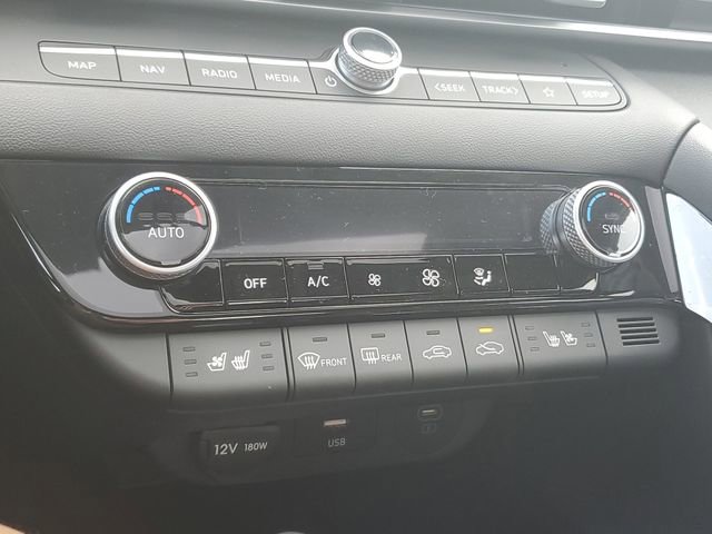 New 2026 Hyundai Elantra Limited image 29