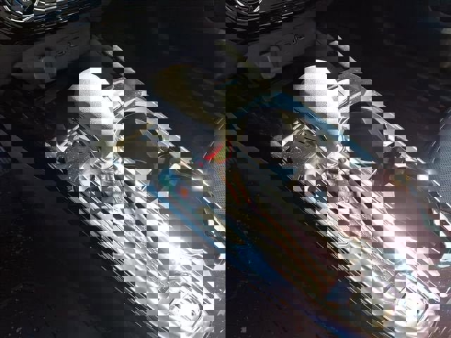 New 2026 Chevrolet Trax RS w/ Sunroof Package image 9