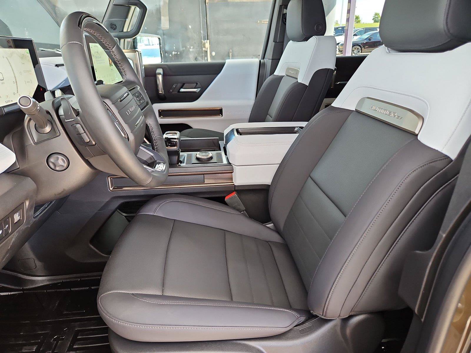 Used 2025 GMC Hummer EV 3X AWD/4WD image 11