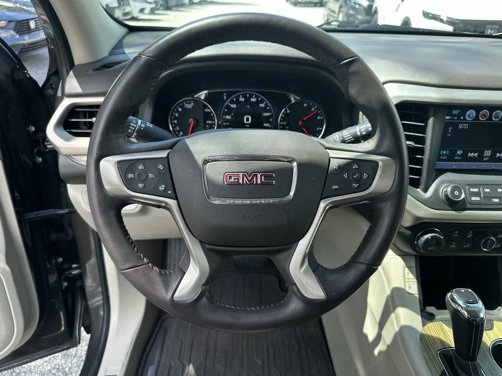 Used 2019 GMC Acadia Denali w/ Technology Package FWD image 18