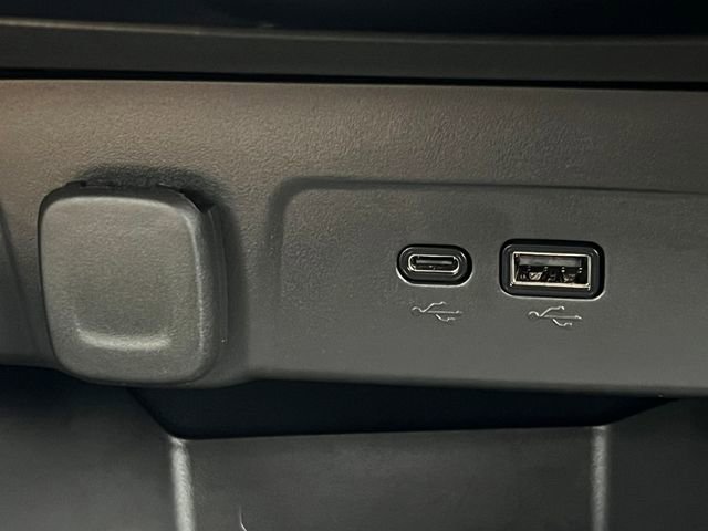 Certified 2024 Chevrolet Trax LT w/ LT Convenience Package image 27